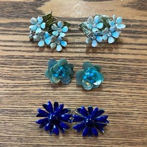 Clip on blue floral vintage earrings 3 pair flowers